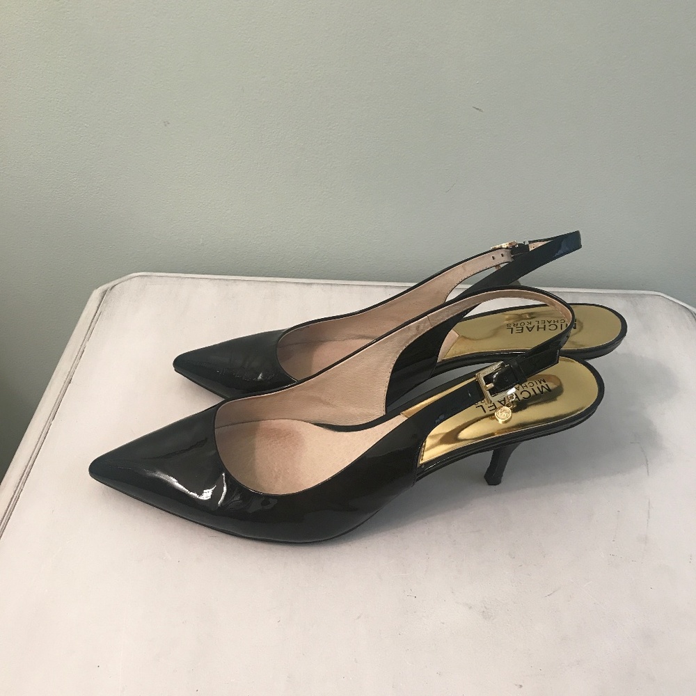 Michael Michael Kors black patent leather shoes